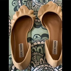 Steve Madden ruffle flats
